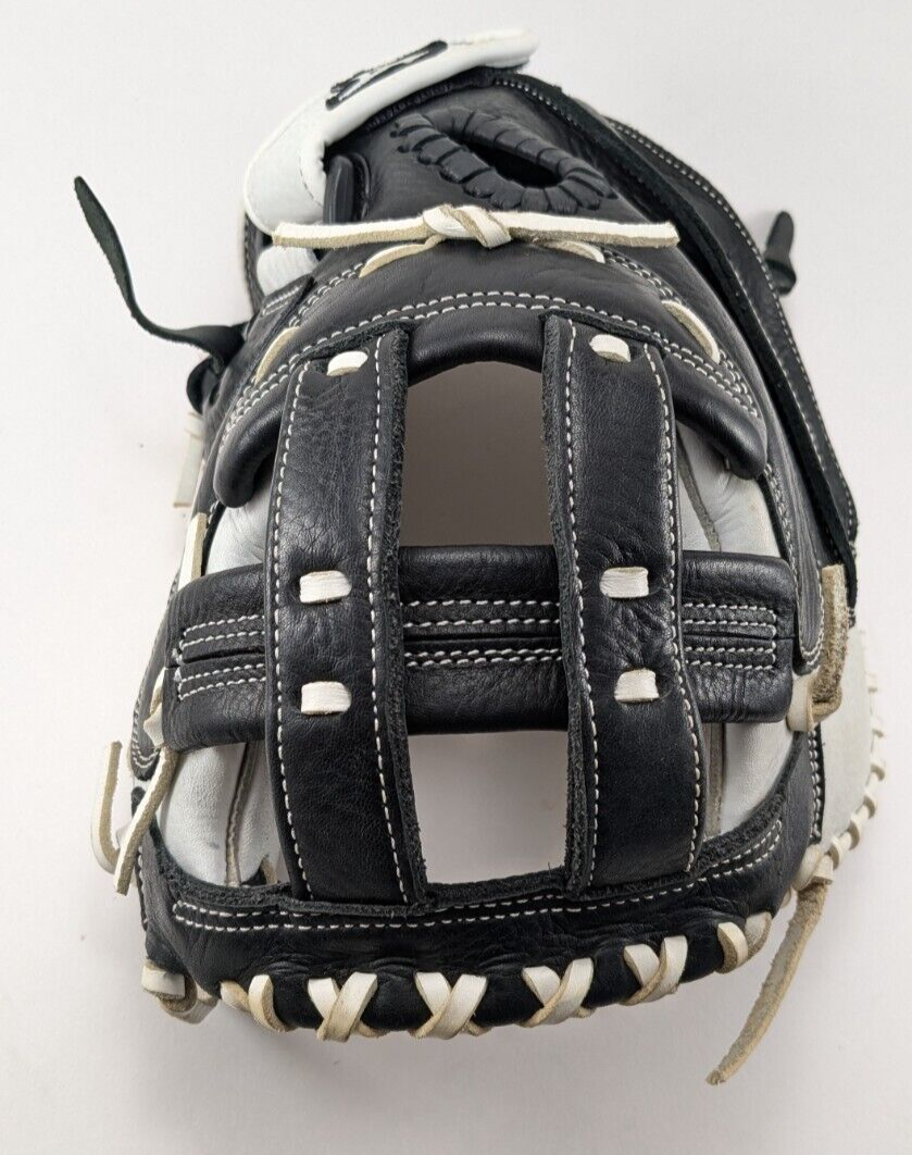 Mizuno GSP-335BW Women’s 33” Supreme Fast Pitch Softball Catchers Mitt RHT